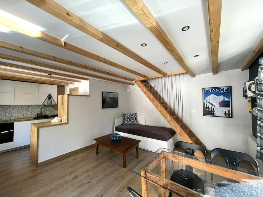 Cosy Centre Апартаменты Шамони